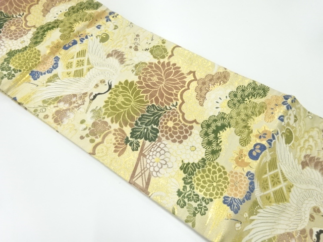 アンティーク　鶴に松梅菊模様織出し丸帯（着用可）